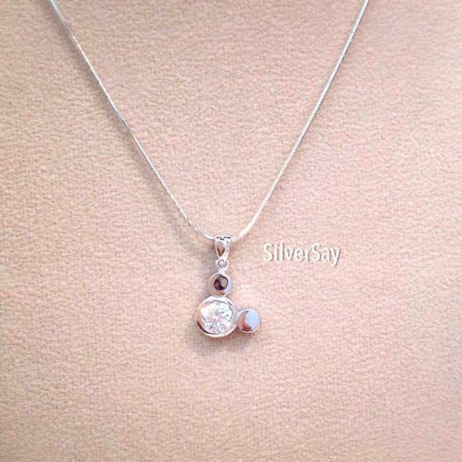 จี้มิกกี้เม้าส์ Mickey Mouse ฝังเพชรสวิส/ไซส์ L (new)