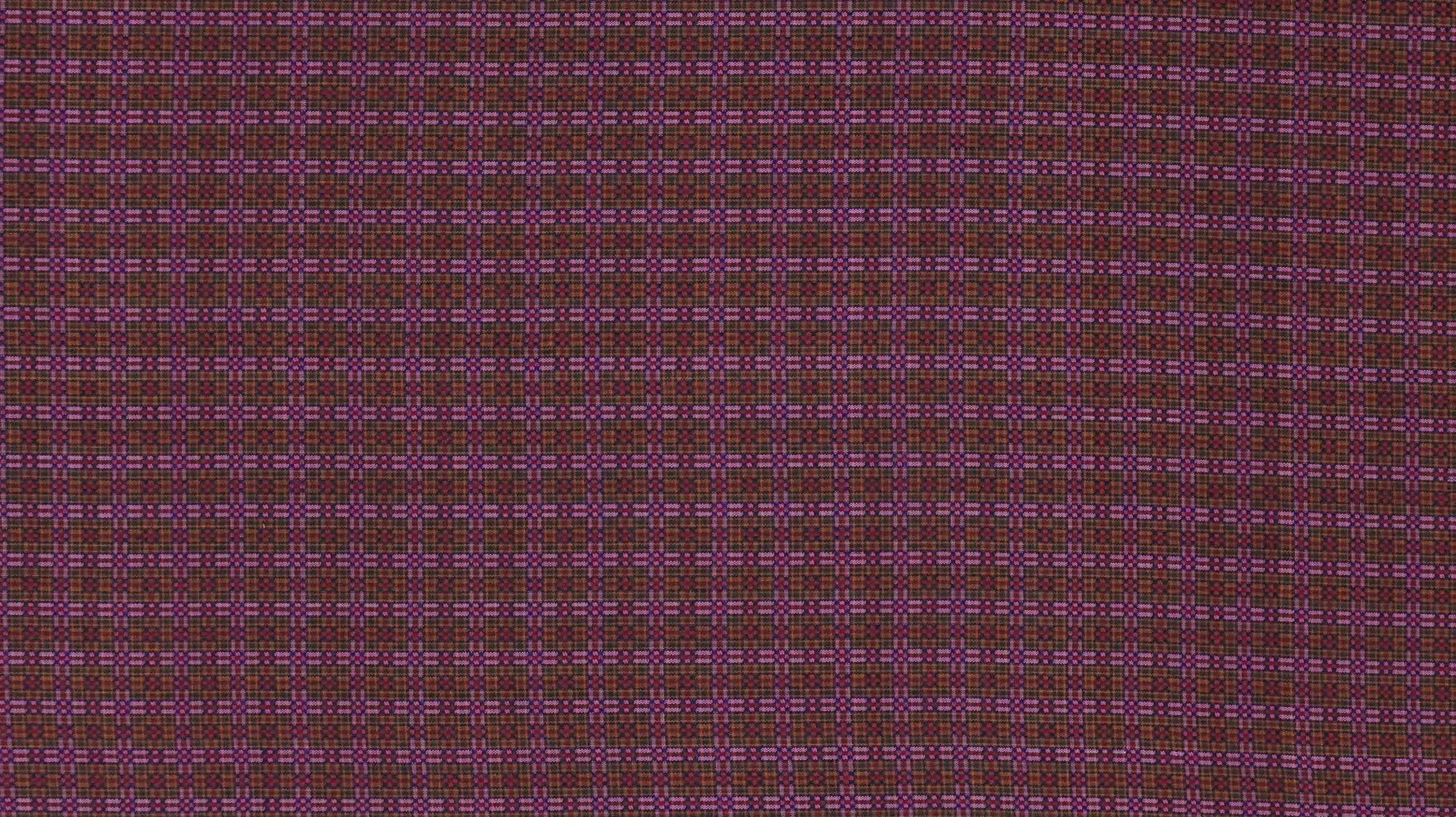 ซิ่น ผ้าไหมยกดอกลายตารางสี่เหลี่ยม ขนาด1x2เมตร ลายละเบิก สีม่วงแดง รหัส R1Z-ME-66-08136822