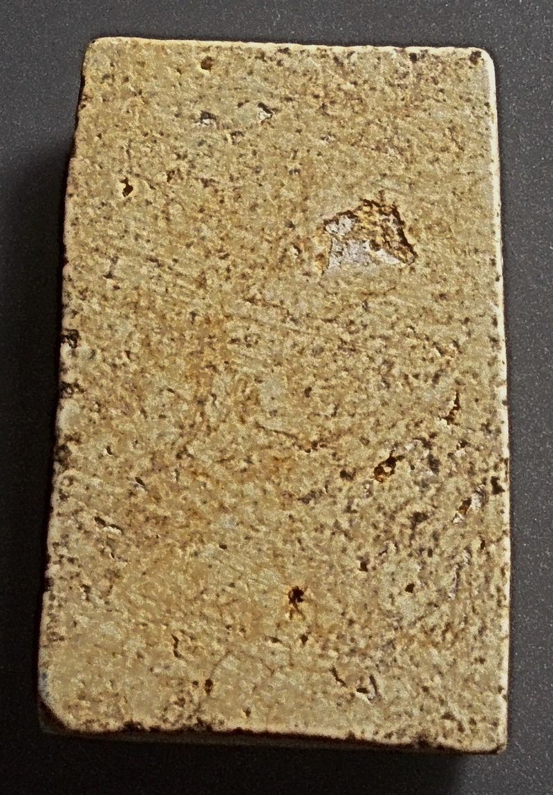 สมเด็จคะแนนหูบายศรี เนื้อผงแช่น้ำมนต์ ลป.นาค วัดระฆัง ปี 95