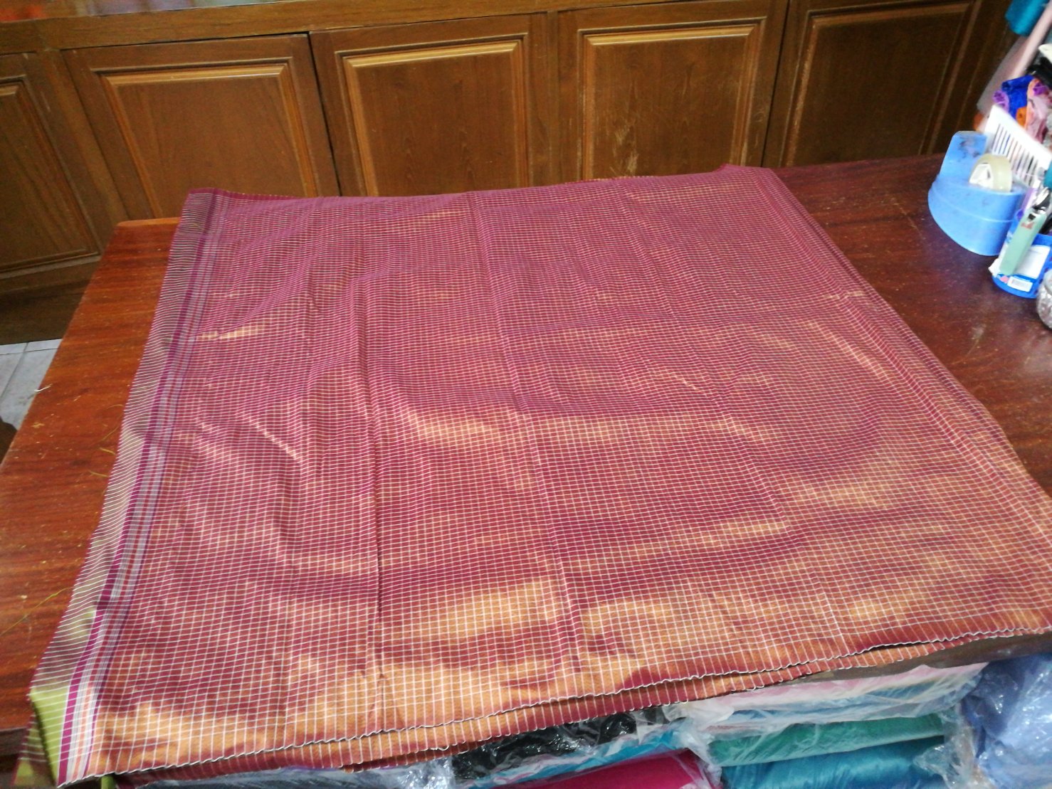 ผ้าไหมโสร่ง ผ้าโสร่ง ไหมแท้ สีน้ำตาล เนื้อไหมบ้าน ขนาด 90x180cm รหัส R1B-NY0104661