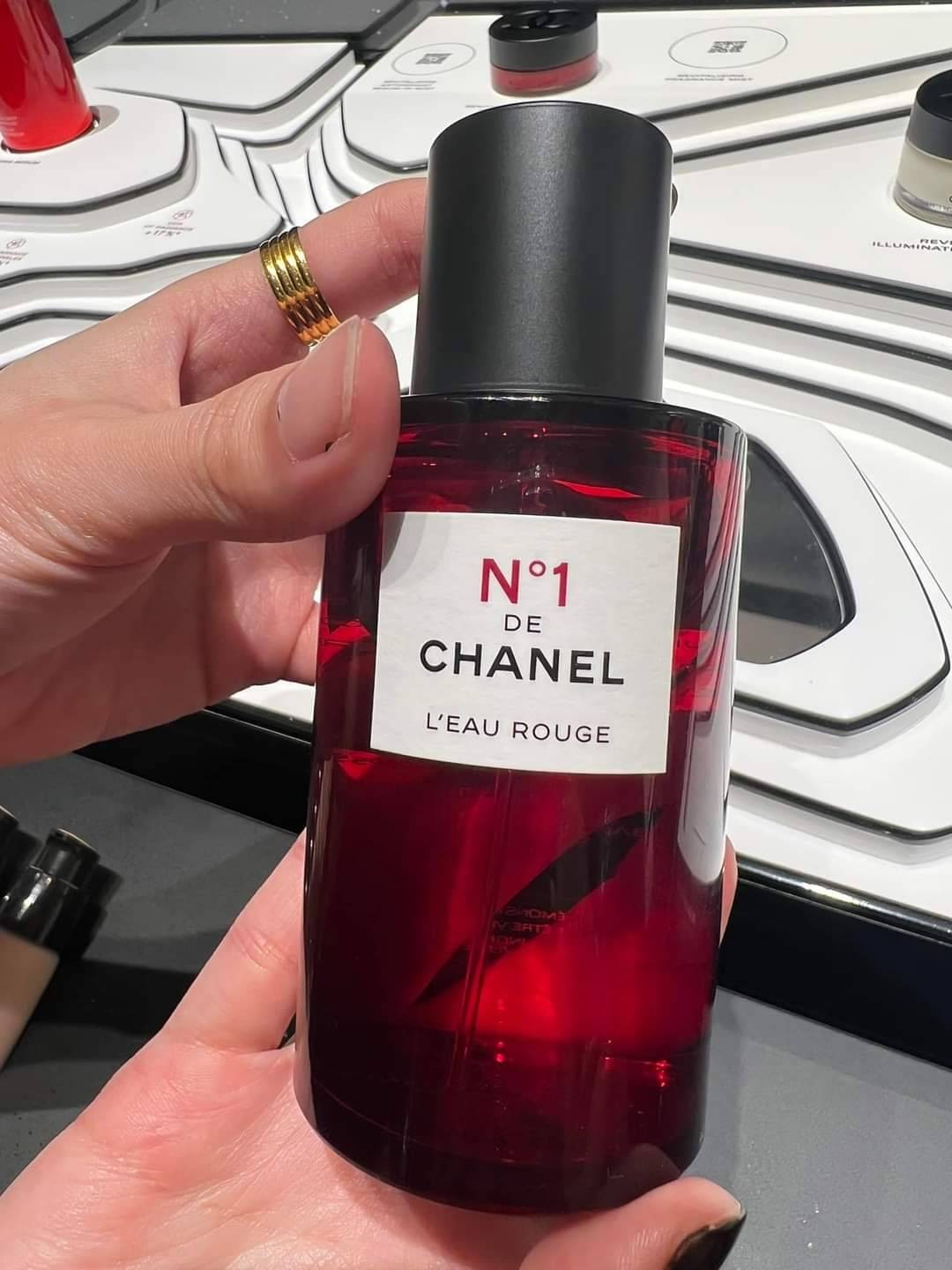 น้ำหอม Chanel No 1 de Chanel L'Eau Rouge 100ml กล่องเทสเตอร์