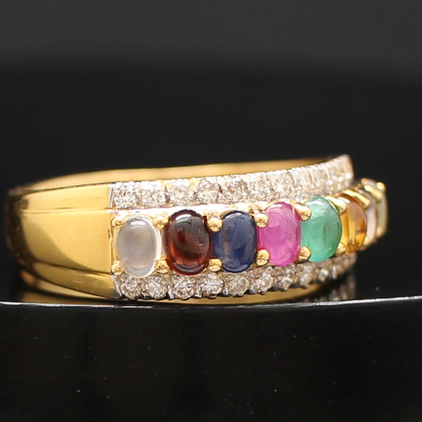 RG250242 แหวนนพเก้าแถวบ้าข้างเพชร เพชรแท้ 0.32 กะรัต ทองแท้ 90% นน.รวม 5.6 กรัม ขนาดแหวน 62