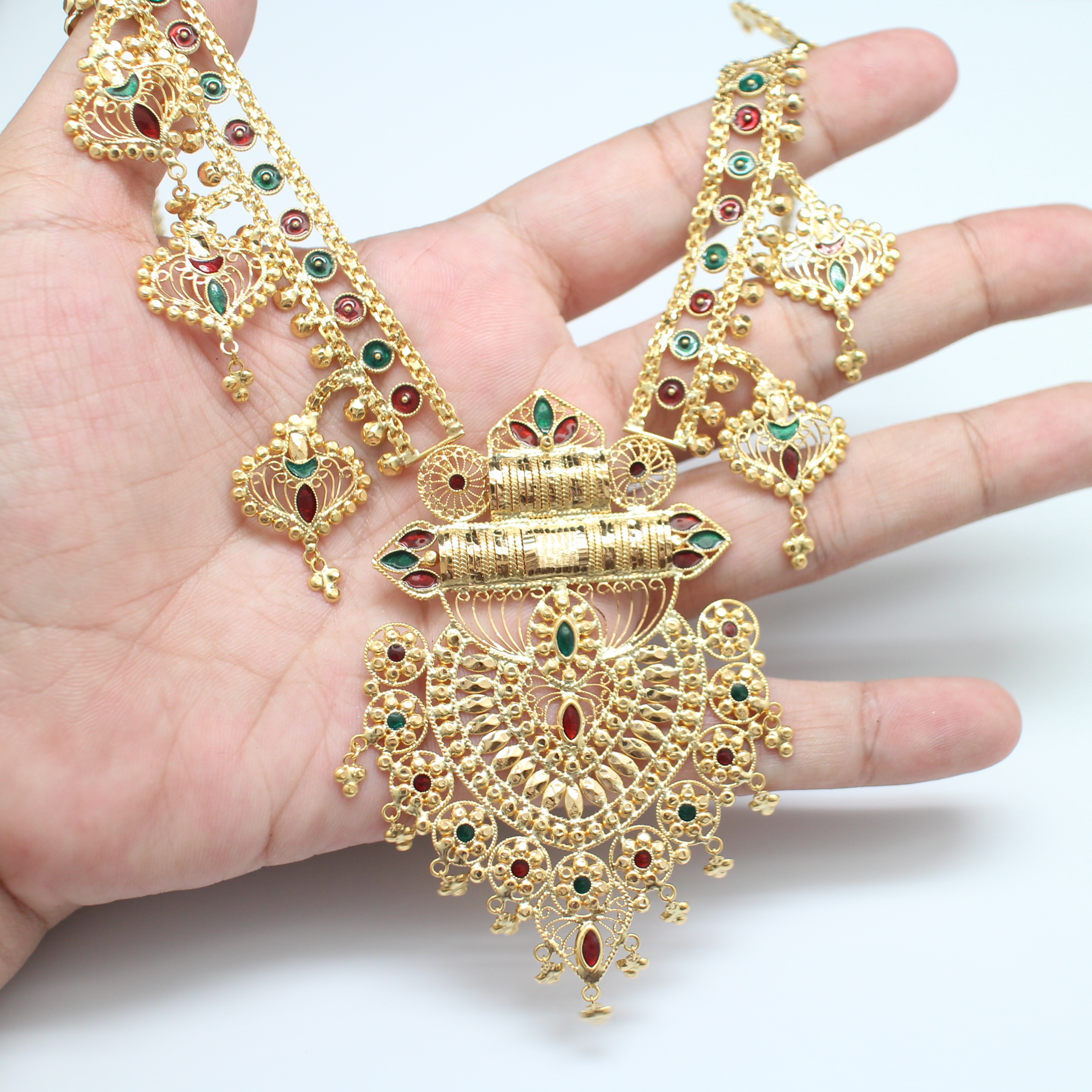 NL25053 สร้อยคอทองลงยาตุ้งติ้งพร้อมต่างหูเข้าเซท ทองแท้ 90% ต่างหูหนัก 15.2 กรัม สร้อยคอหนัก 37 กรัม ยาว 18 นิ้ว งานสวยมาก