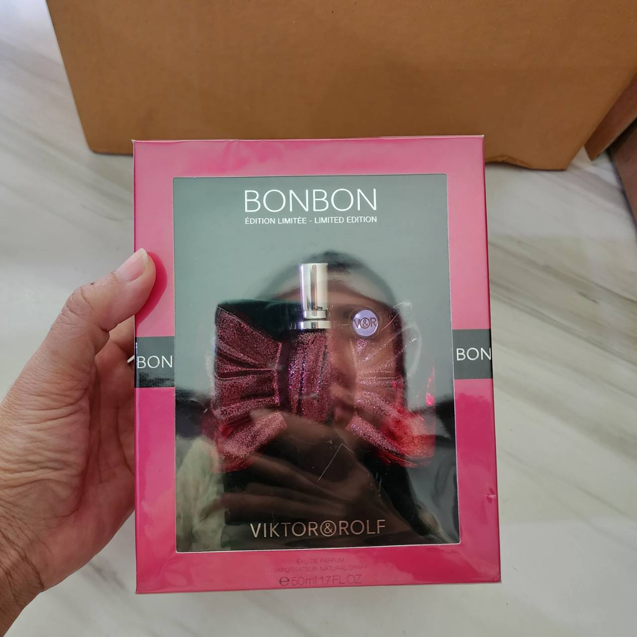 น้ำหอม Viktor & Rolf Bonbon Limited Edition Eau de Parfum da donna 50ml กล่องซีล