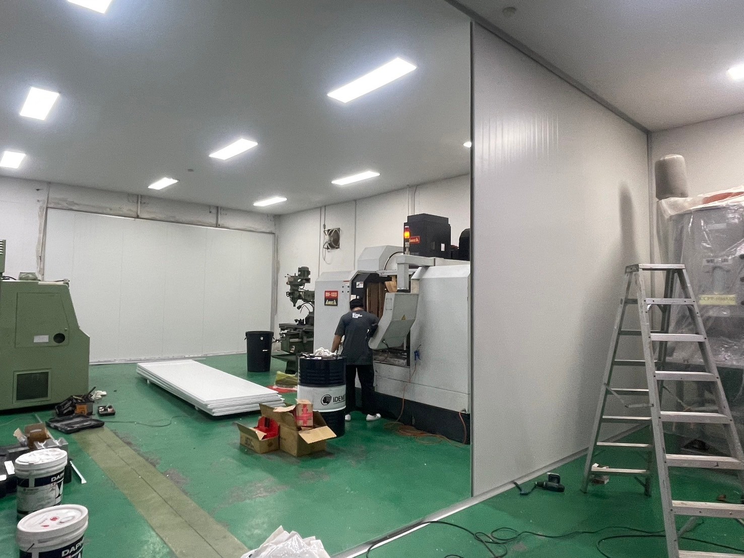 งานกั้นผนังกั้นห้อง