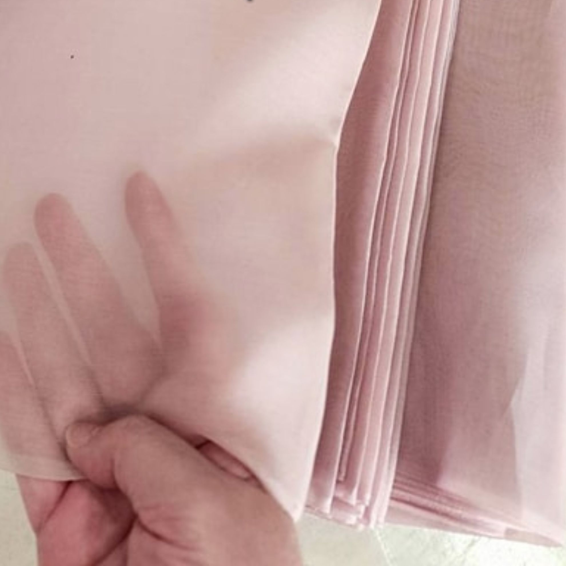ผ้าไหมแก้ว ไหมแท้ 100% เนื้อโปร่งบางเบา สีชมพูกะปิตุ่น ตัดขายตามความยาวหลา รหัส C1-115-29