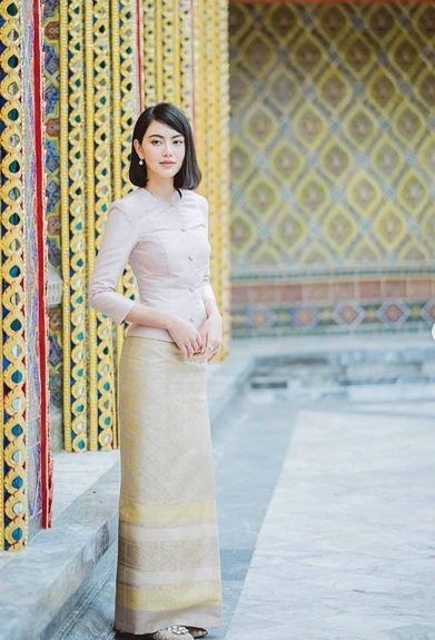 แบบตัดชุด แยกชิ้น เสื้อ+กระโปรง ชุดไทยเรือนต้น ผ้าไหม (ไม่รวมผ้า) รหัส CUT-ST003