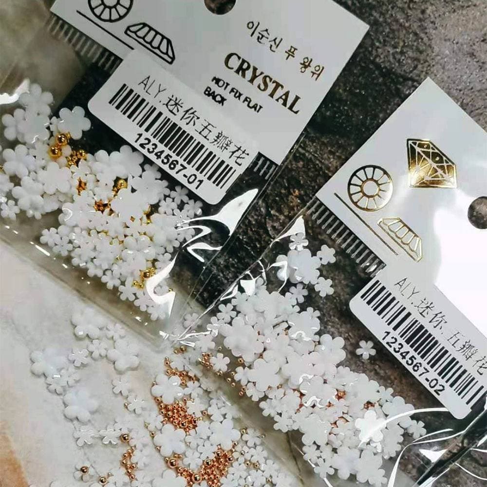 ดอกไม้ติดเล็บ ตกแต่งเล็บ ดอกไม้3D ดอกไม้ผสมไข่ปลา มี3สีให้เลือก