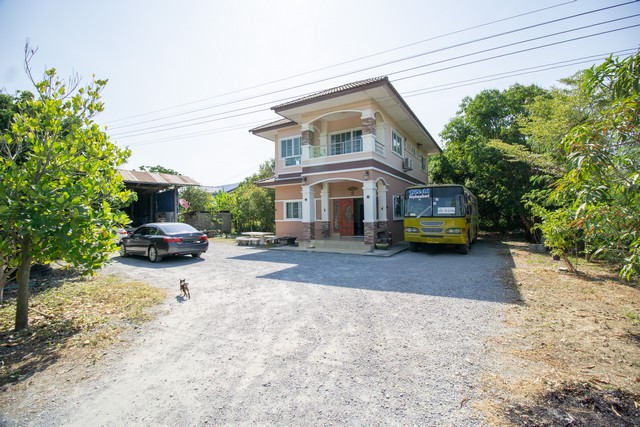 ขาย ที่ดิน พร้อม บ้าน ต.หัวโพธิ์ สองพี่น้อง สุพรรณบุรี