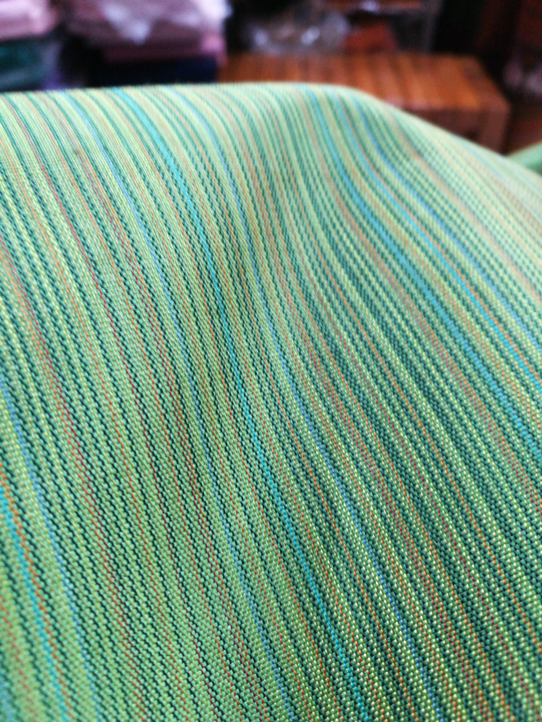 เสื้อซาฟารี คอปก แขนสั้น ผ้าไหมลายริ้ว ไหมแท้ เนื้อเรียบ สีเขียว Size M รอบอก 42นิ้ว รหัส DK-NY0219672