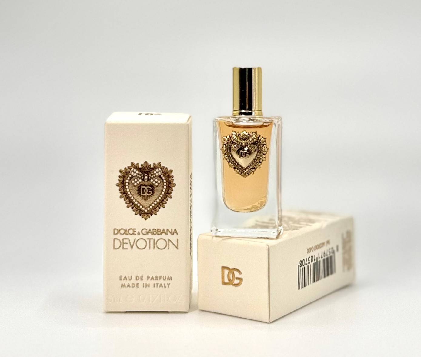 น้ำหอมจิ๋วมินิ Dolce & Gabbana Devotion EDP 5ml แบบแต้มมีกล่อง ( Mini Perfume น้ำหอมขนาดพกพา) น้ำหอมจิ๋วมินิ ขวดน่ารัก ตั้งโชว์ก็สวย พกพาก็สะดวก หัวแต้มตามจุดชีพจร