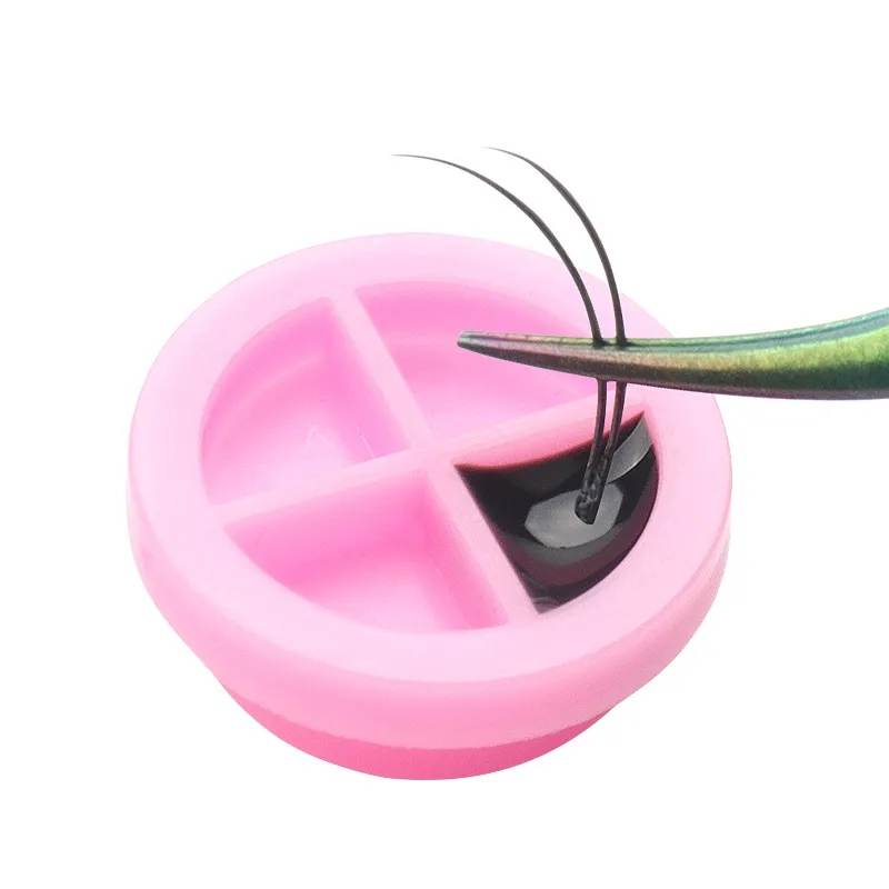 ถ้วยใส่กาวต่อขนตา จานใส่กาวต่อขนตา 4ช่อง 100ชิ้น/แพ็ก