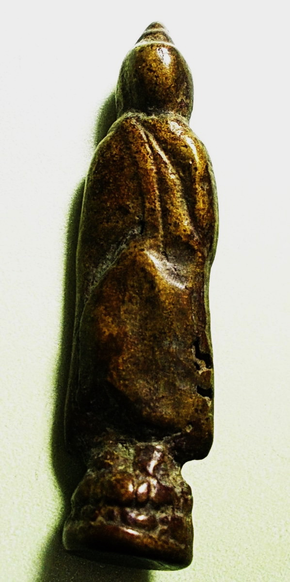 รูปหล่อโบราณ พระพุทธปางถวายเนตร (พระประจำวันอาทิตย์) หลวงปู่ใจ วัดเสด็จ จ.สมุทรสงคราม ปี 2497