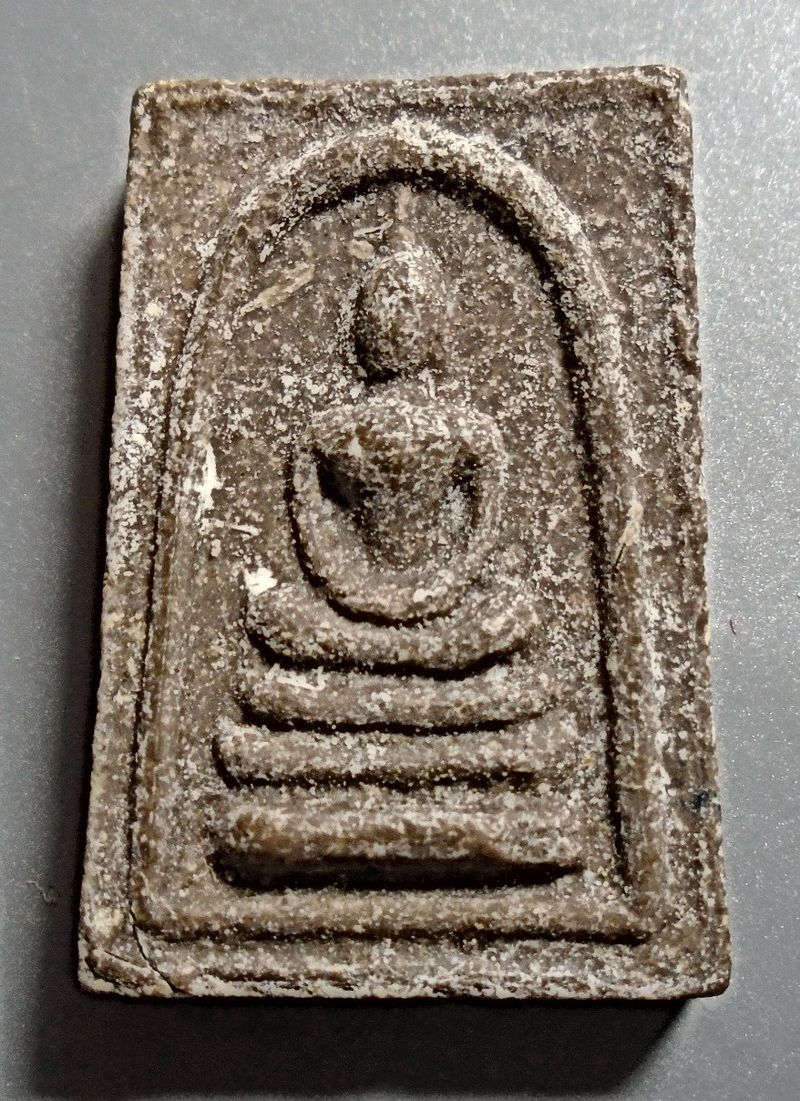 สมเด็จสารพัดดี พิมพ์คะแนน ปี 2516 หลังพระสิวลี ออกวัดราชนัดดา หลวงพ่อกวยปลุกเสก