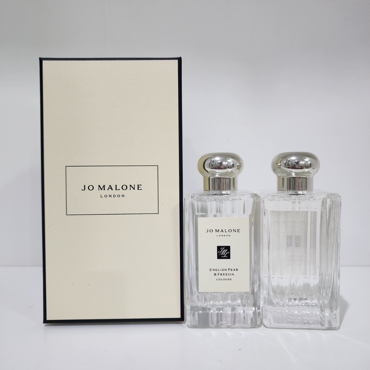 น้ำหอมแท้ Jo malone English pear & freecia 100ml ( limited wave bottle ) อปก. กล่อง โบว์