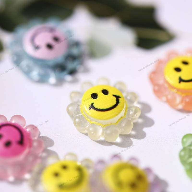 1ซอง/12ชิ้น อะไหลติดเล็บ เรซิ่นสไมล์(Smile) หน้ายิ้มแต่งเล็บ สีสวย มี2แบบ