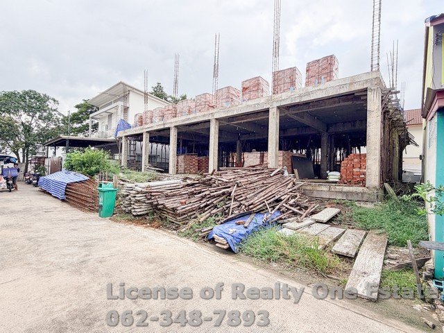 ขายที่ดิน 100 ตร.วา พร้อมโครงสร้างอาคาร ถมสูง 0.5 เมตร ทำเลศักยภาพ ดอนเมือง กรุงเทพฯ