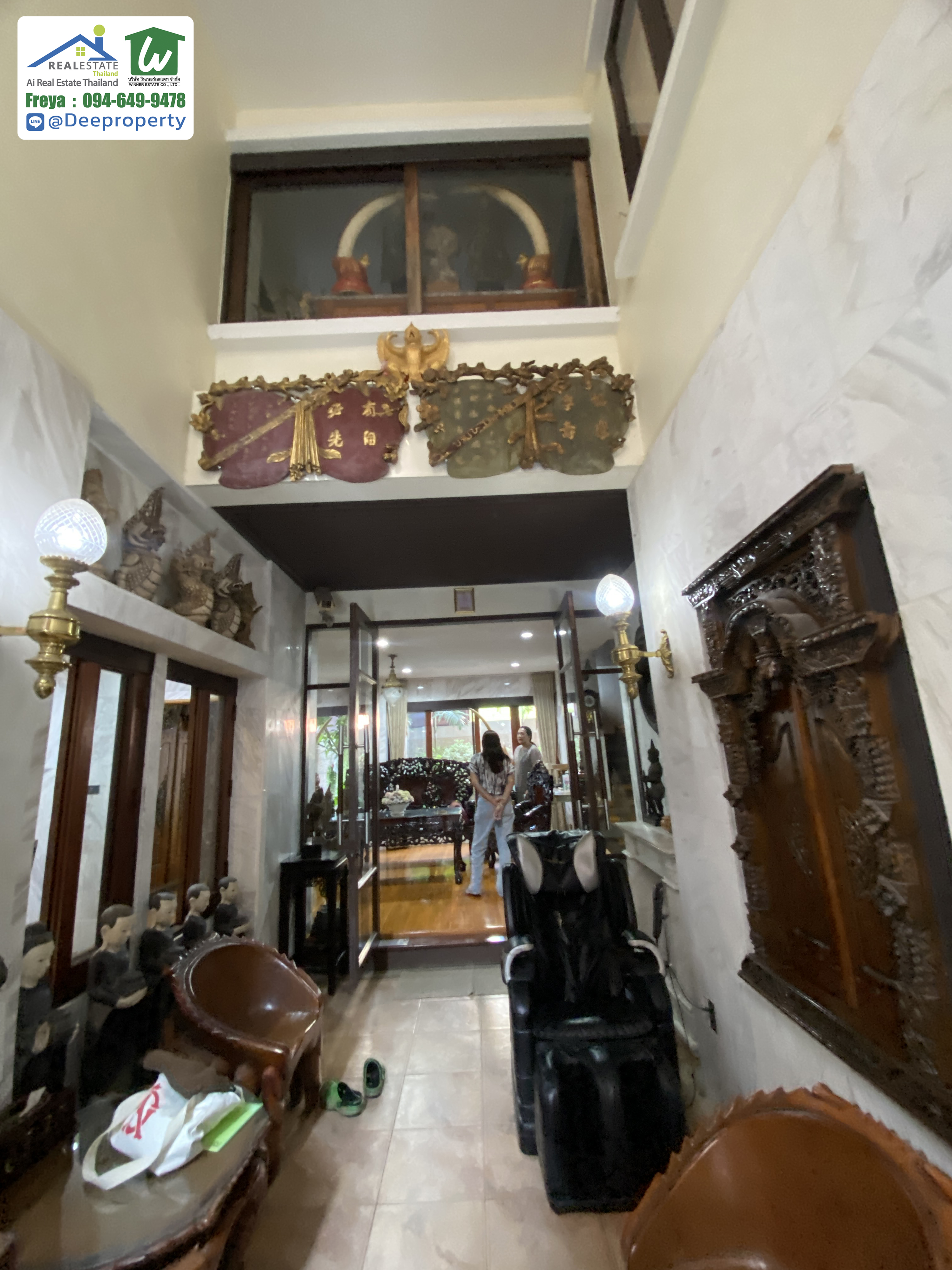 ขายบ้านเดี่ยว 3 ชั้น พหลโยธิน ซ.24 บ้านเรือนมณี ที่ดิน 185 ตรว. บ้านเรือนไทยประยุค บ้านหรูใจกลางเมือง พื้นที่ 1,000 ตรม ตกแต่งครบ.