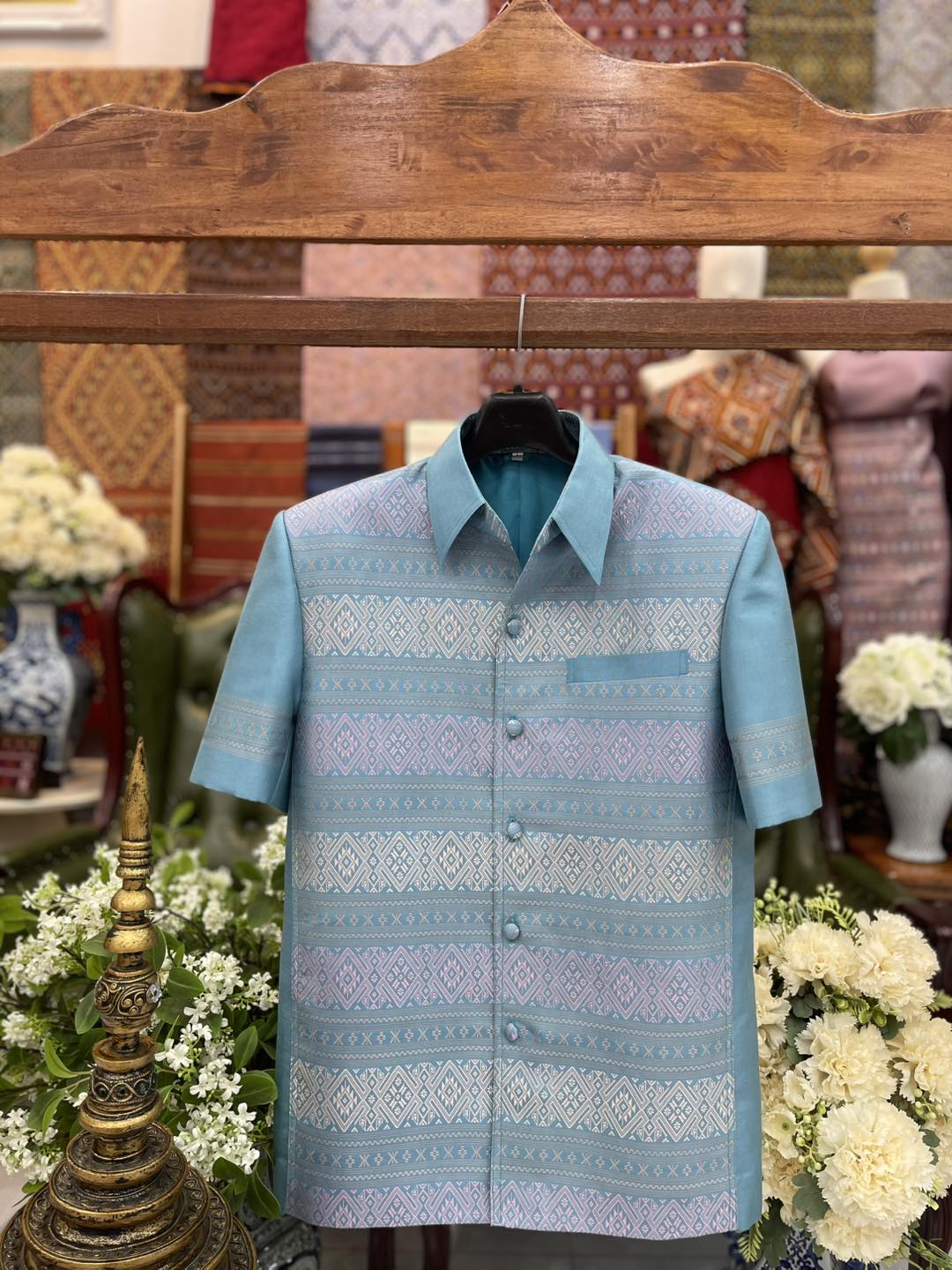 เสื้อสูทไหมแพรวา แขนสั้น สีฟ้าเทา ไซส์L รหัส DR-BM-0523683