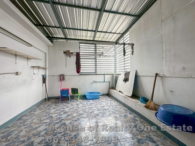 ขาย / ให้เช่า อาคารพาณิชย์ 3.5 ชั้น หลังมุม ติดหน้าโครงการ หมู่บ้านประชาสุข เลคแอนด์มอลล์ แสมดำ พระราม 2 บางขุนเทียน