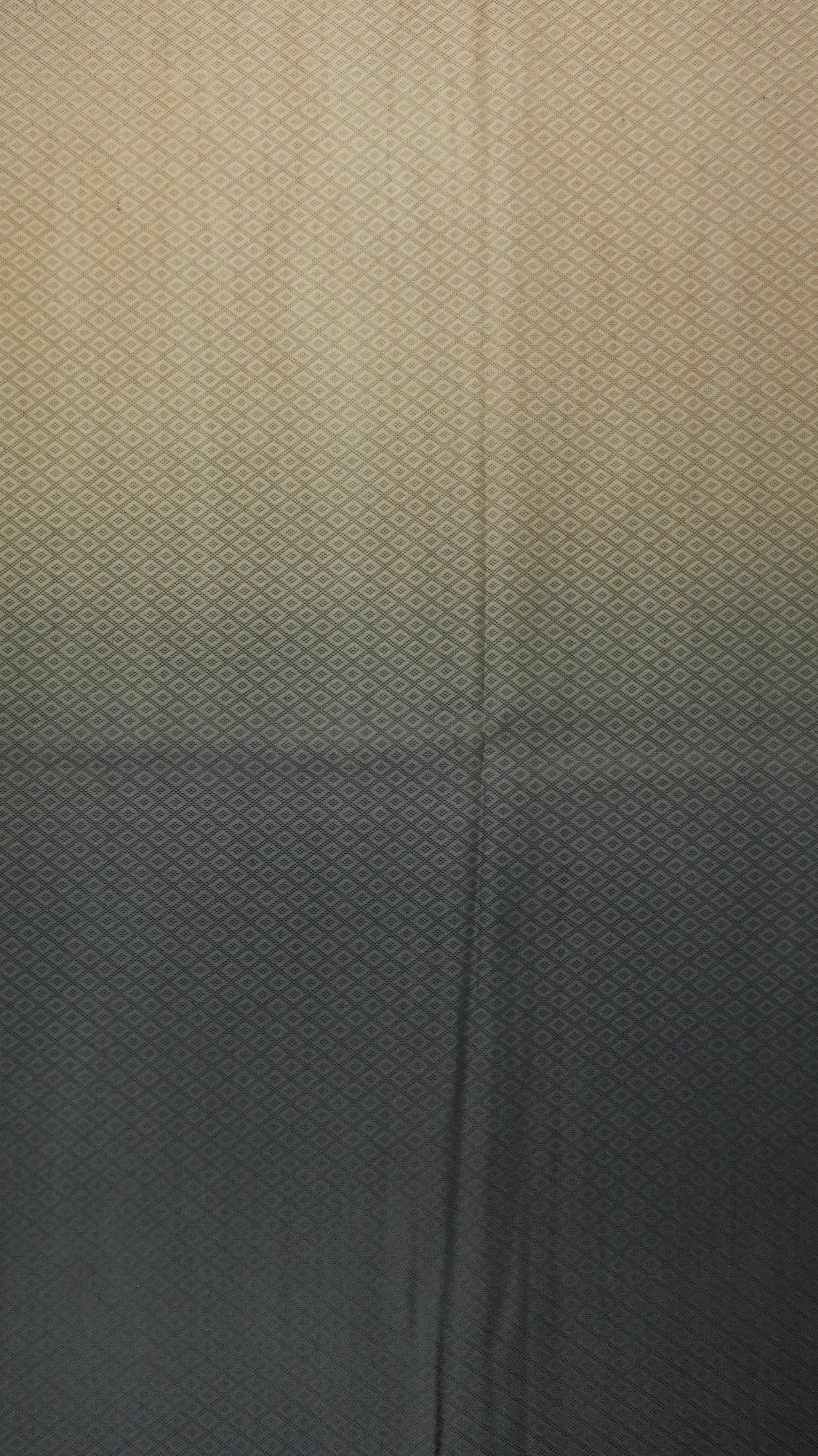 ผ้าไหมย้อมสไลด์สี ยกดอกลูกแก้ว สีครีมเปลือกไข่-สีเทาเข้ม เลือกขนาด รหัส BT-TT-0224687