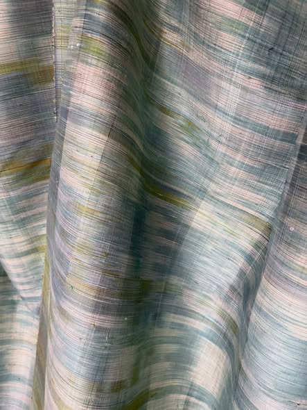 ผ้าไหมลายพิเศษ มัดหมี่ประยุกต์ ไหมแท้ สีมินท์-ขาว-เขียว เลือกตามขนาด รหัส MMFZ-116-1129682