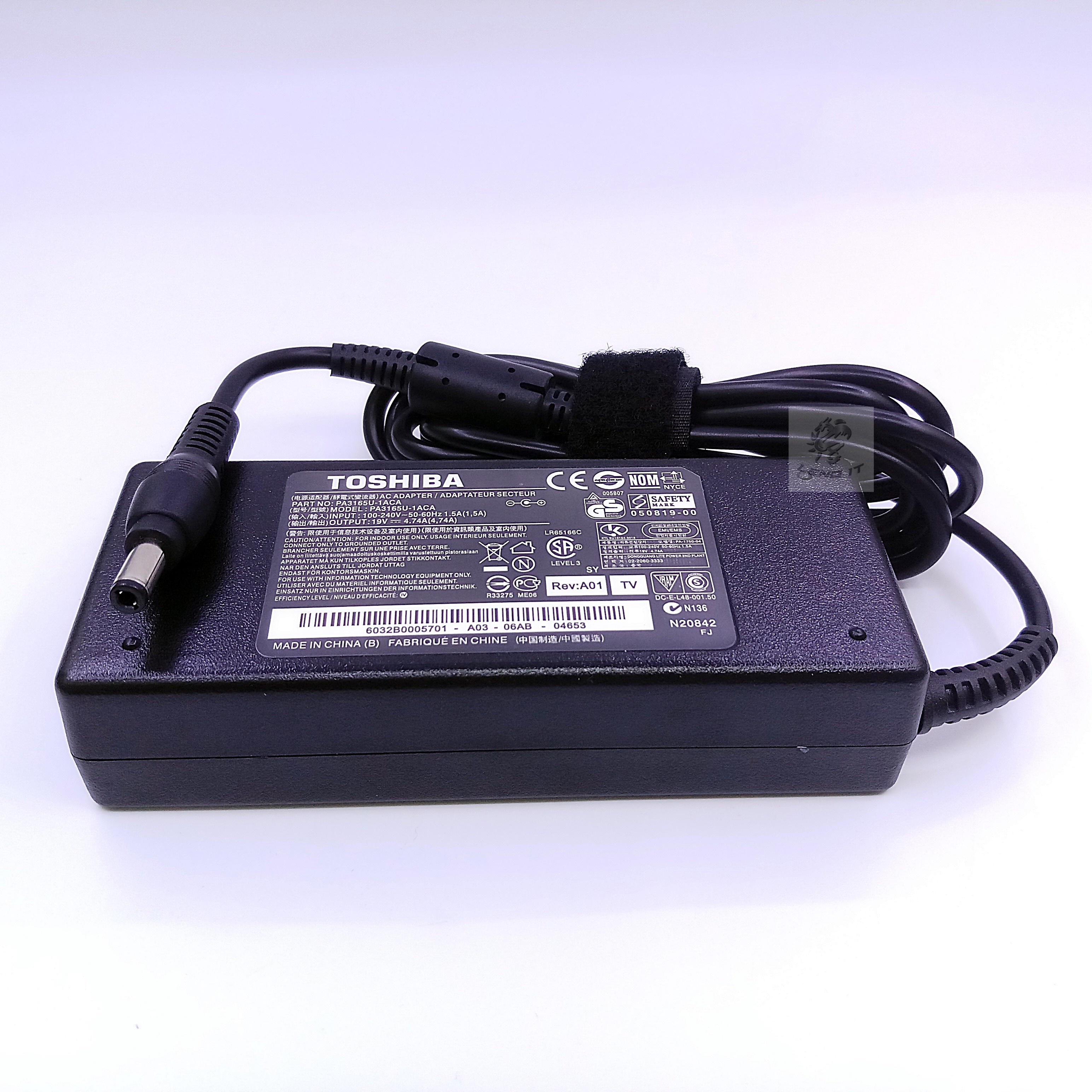 ADAPTER TOSHIBA 19V 4.74A 90W หัว 5.5*2.5MM (ของเทียบ OEM)