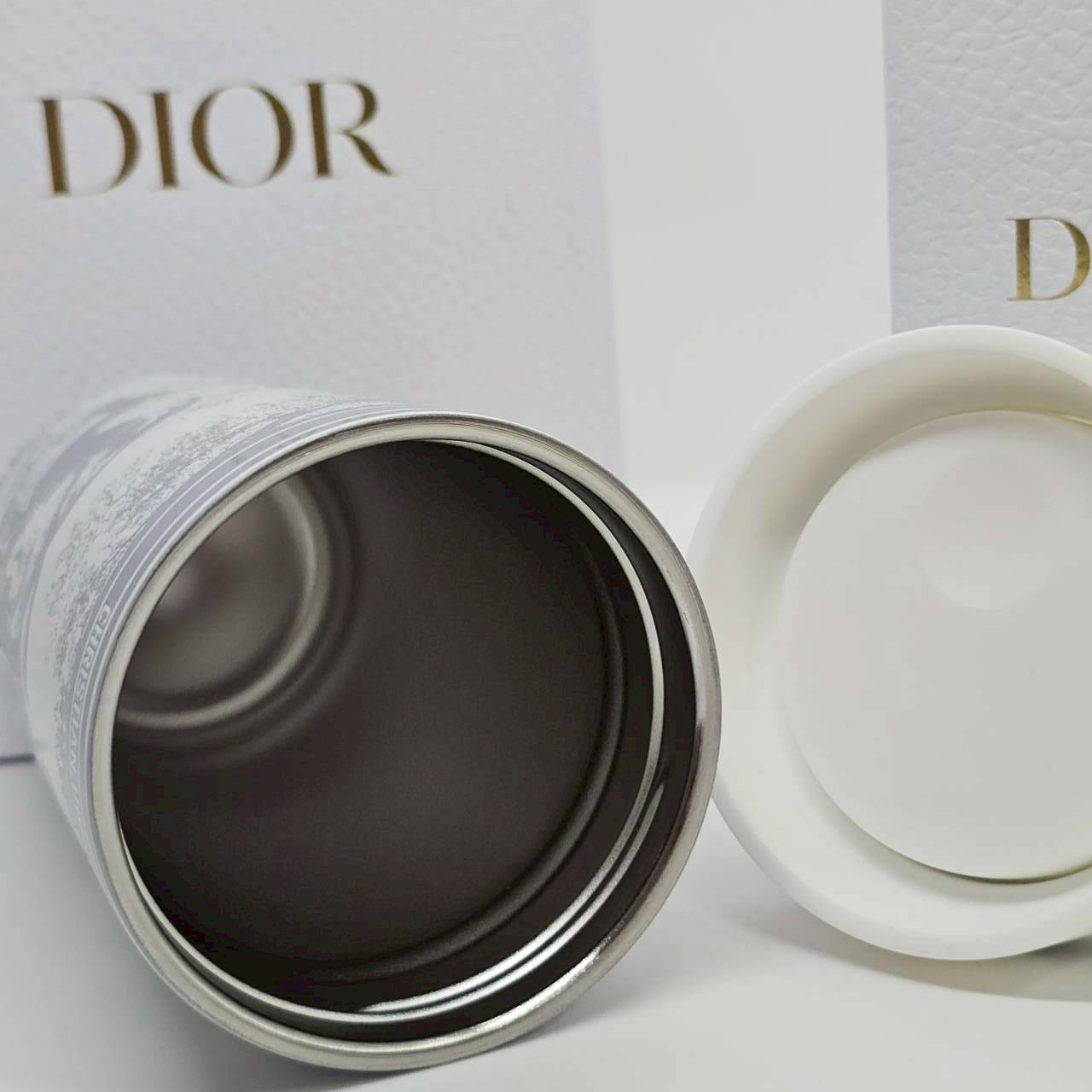 Dior Platinum Birthday Gift Temperature Control Tumbler พร้อมถุง และกล่องDior แก้วน้ำ