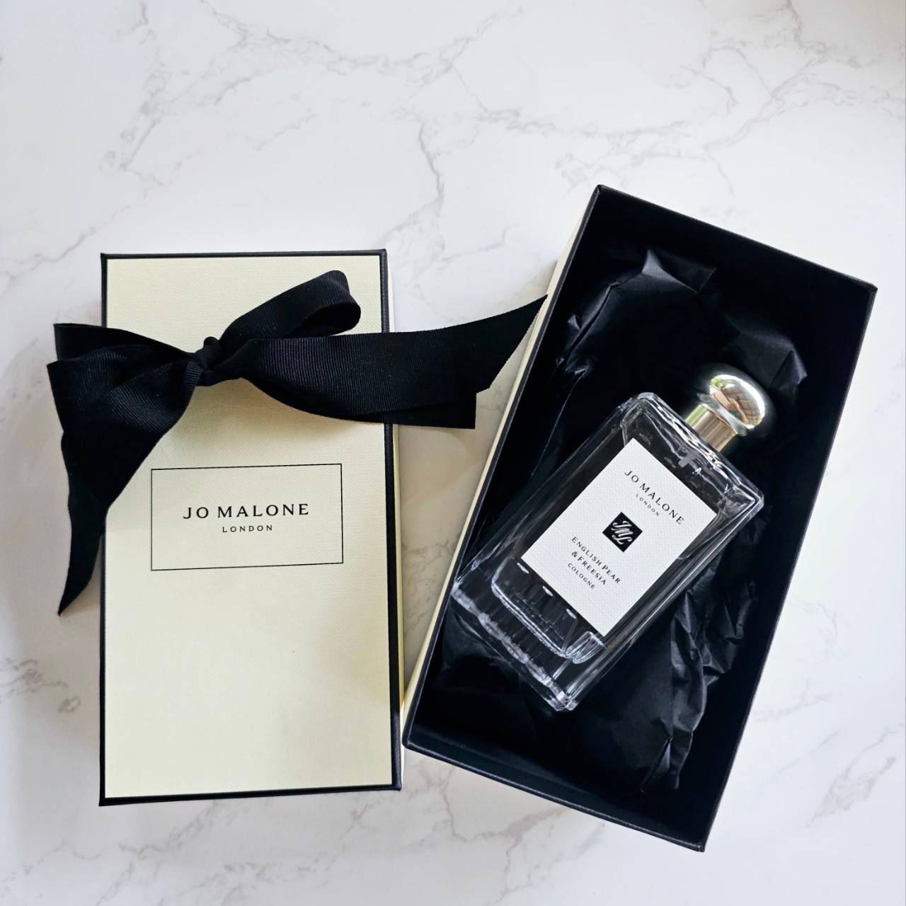 น้ำหอมแท้ Jo malone English pear & freecia 100ml ( limited wave bottle ) อปก. กล่อง โบว์