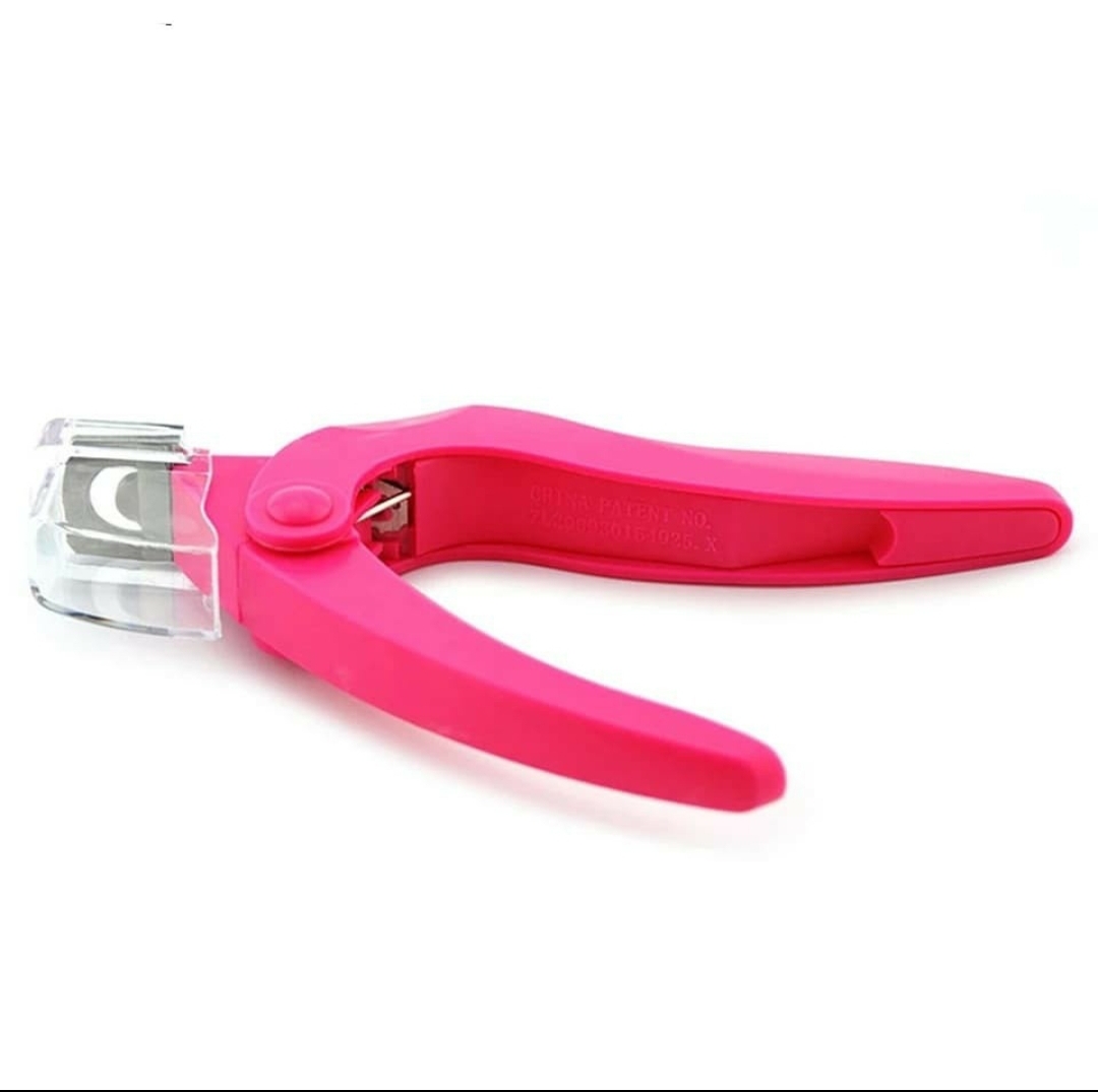 กรรไกรตัดเล็บ PVC แบบมีหัวครอบกันเล็บ