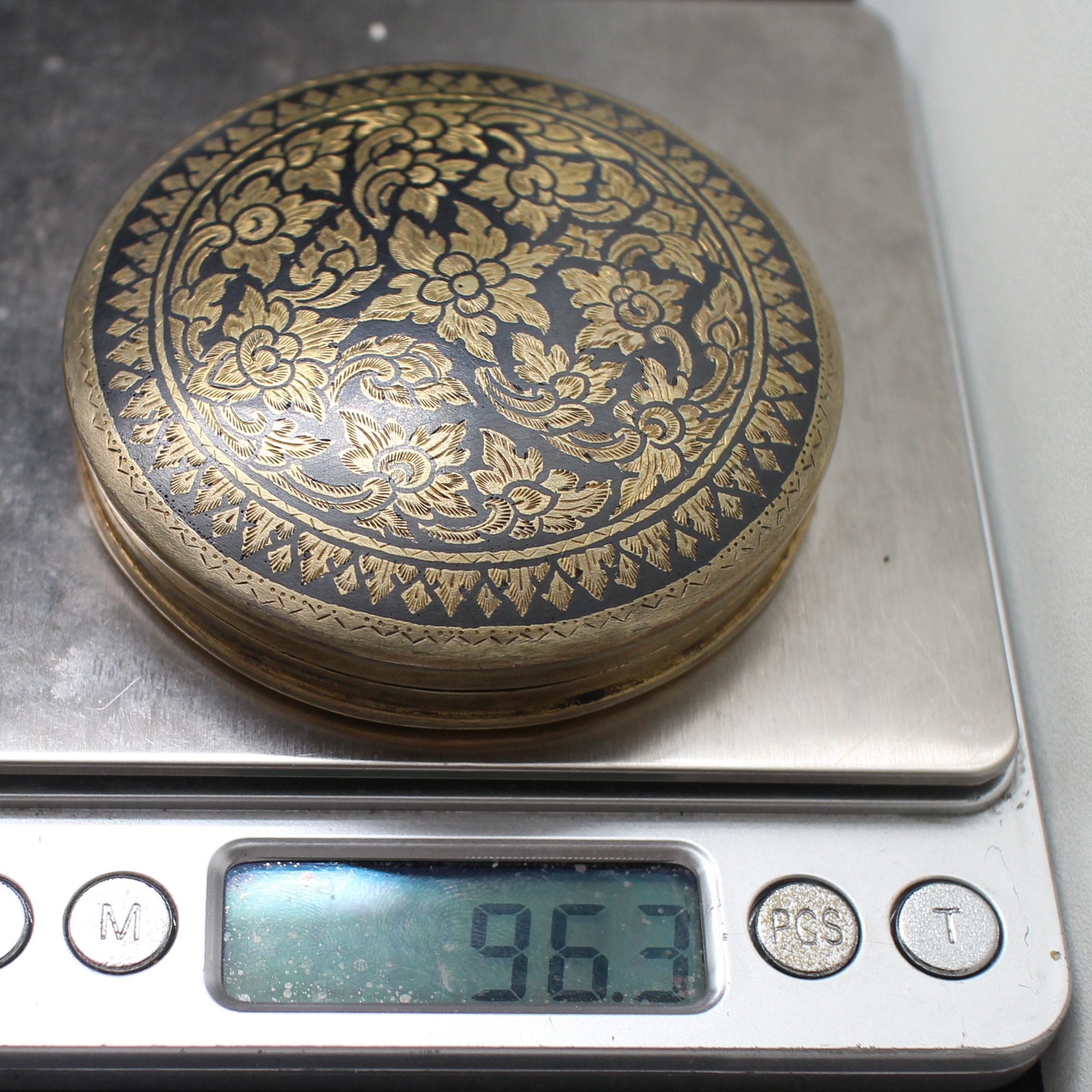 SI308 ตลับเงินถมทอง นน. 96.5 กรัม