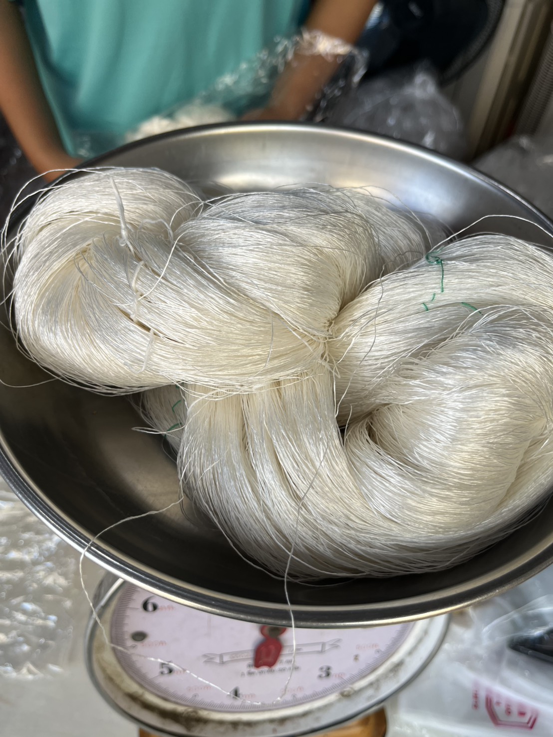 เส้นไหมฟอก (1ไจ) ไหมแท้100% สีขาว รหัส AA-1112680