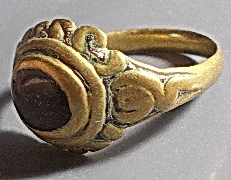 แหวนหล่อโบราณ หลวงพ่ออิ่ม วัดหัวเขา สุพรรณบุรี