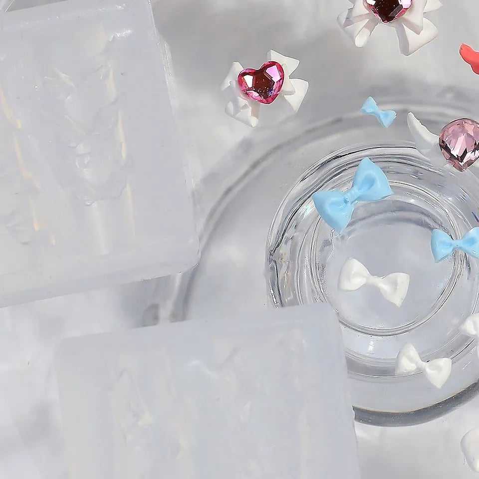 แม่พิมพ์ซิลิโคน แม่พิมพ์หล่อเรซิ่น แม่พิมพ์อะไหล่ติดเล็บ มี3แบบ