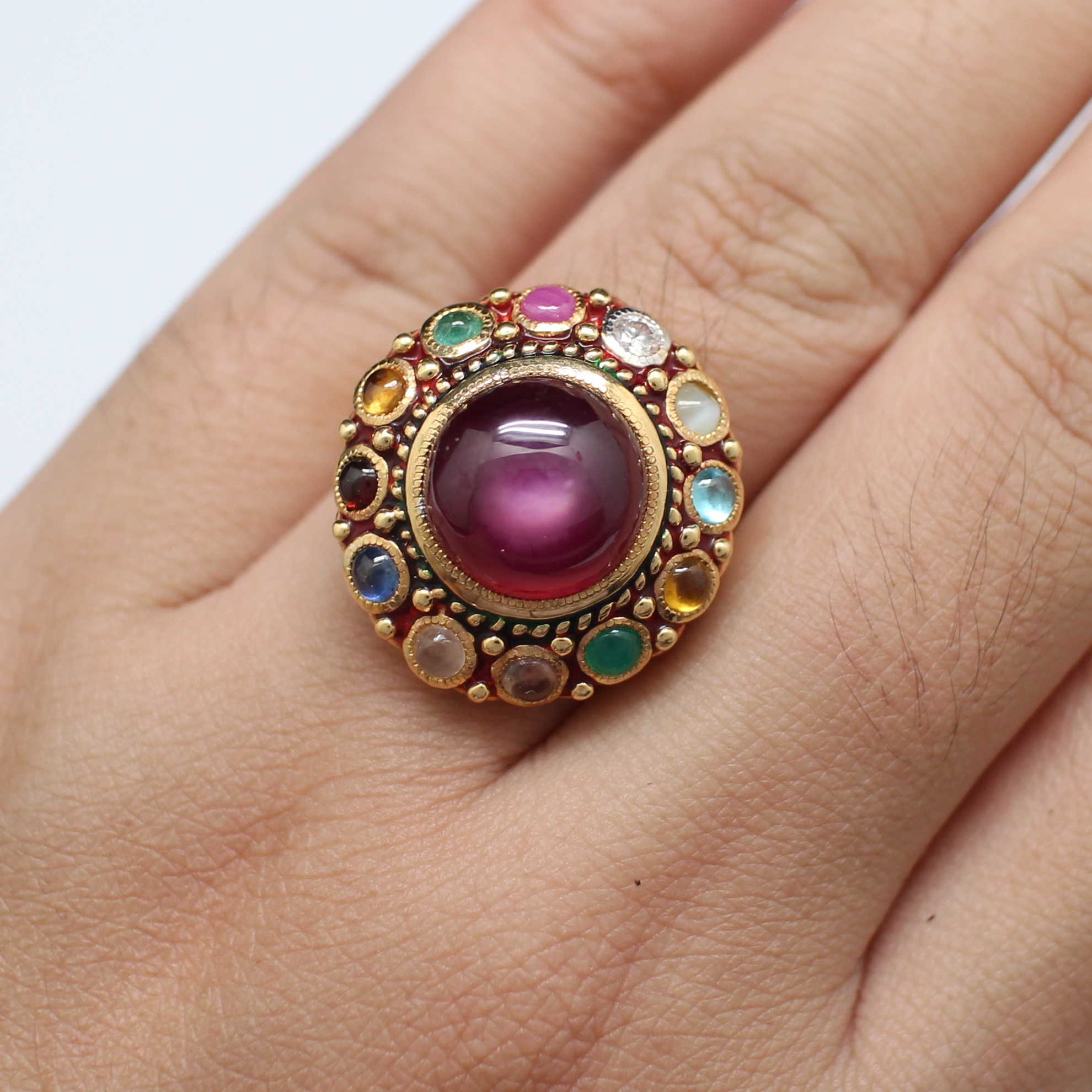 RG250157 แหวนนพเก้ายอดทับทิม ทองแท้ 90% นน. 15.8 กรัม ขนาดแหวน 55 งานเก่า สวย