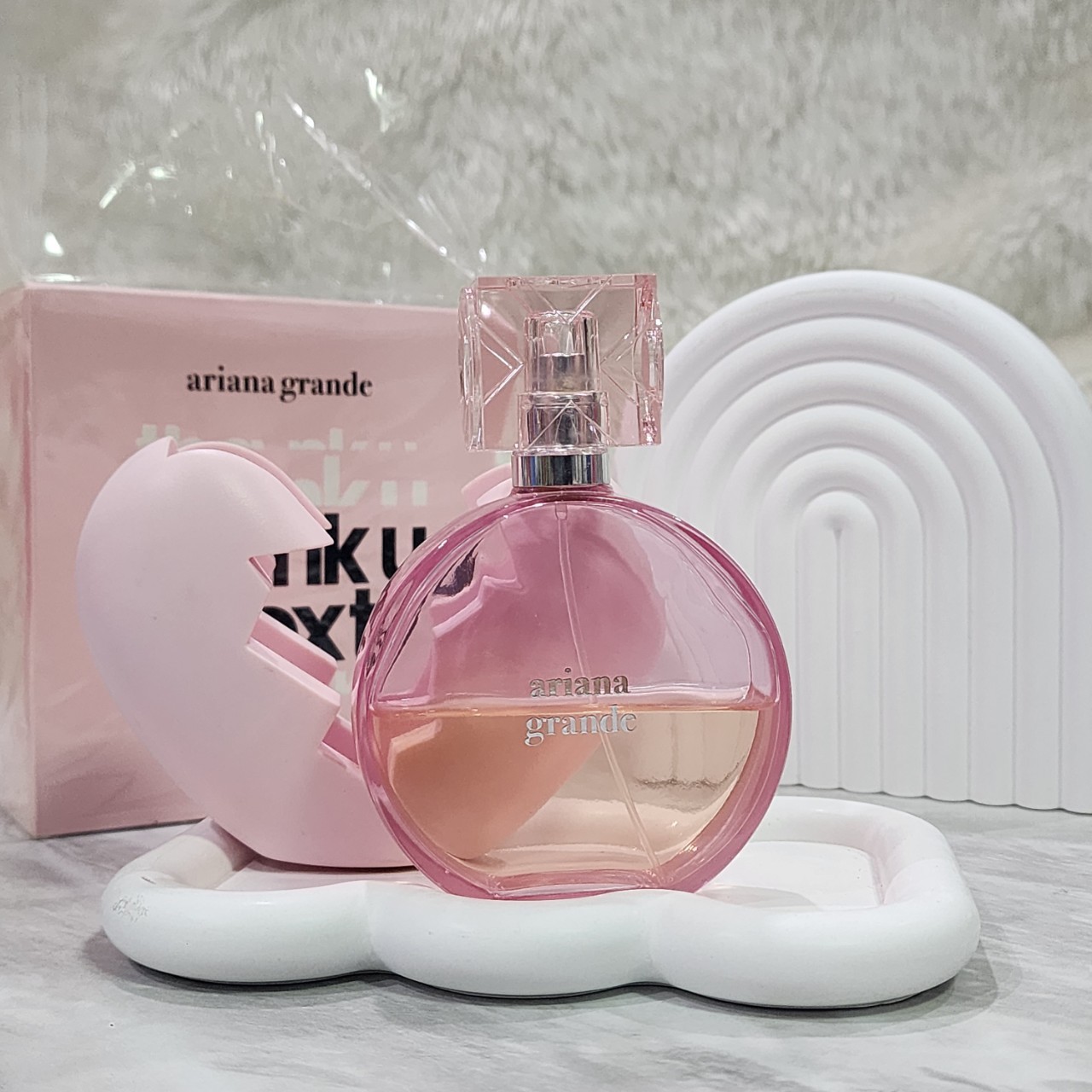น้ำหอมแท้แบ่งขาย Ariana Grande THANK U NEXT Eau De Parfum 💦แบ่ง 💕Travel Size แบบทดลอง