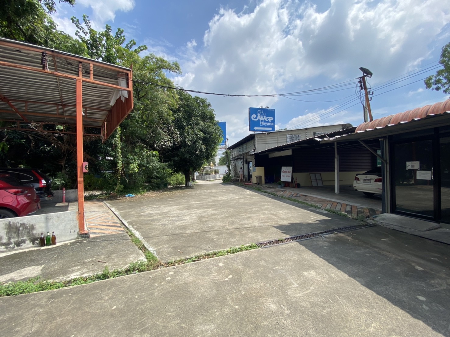 SOLD OUT!🏡ให้เช่า🏡 ห้องว่างทำร้านอาหาร เครื่องดื่ม, สำนักงาน 🏢 ร้านเครื่องเสียงรถยนต์, ร้านเสริมความงาม, ร้านนวดสปา ติดถนน เกษตร-นวมินทร์. ตอม่อ 86-88