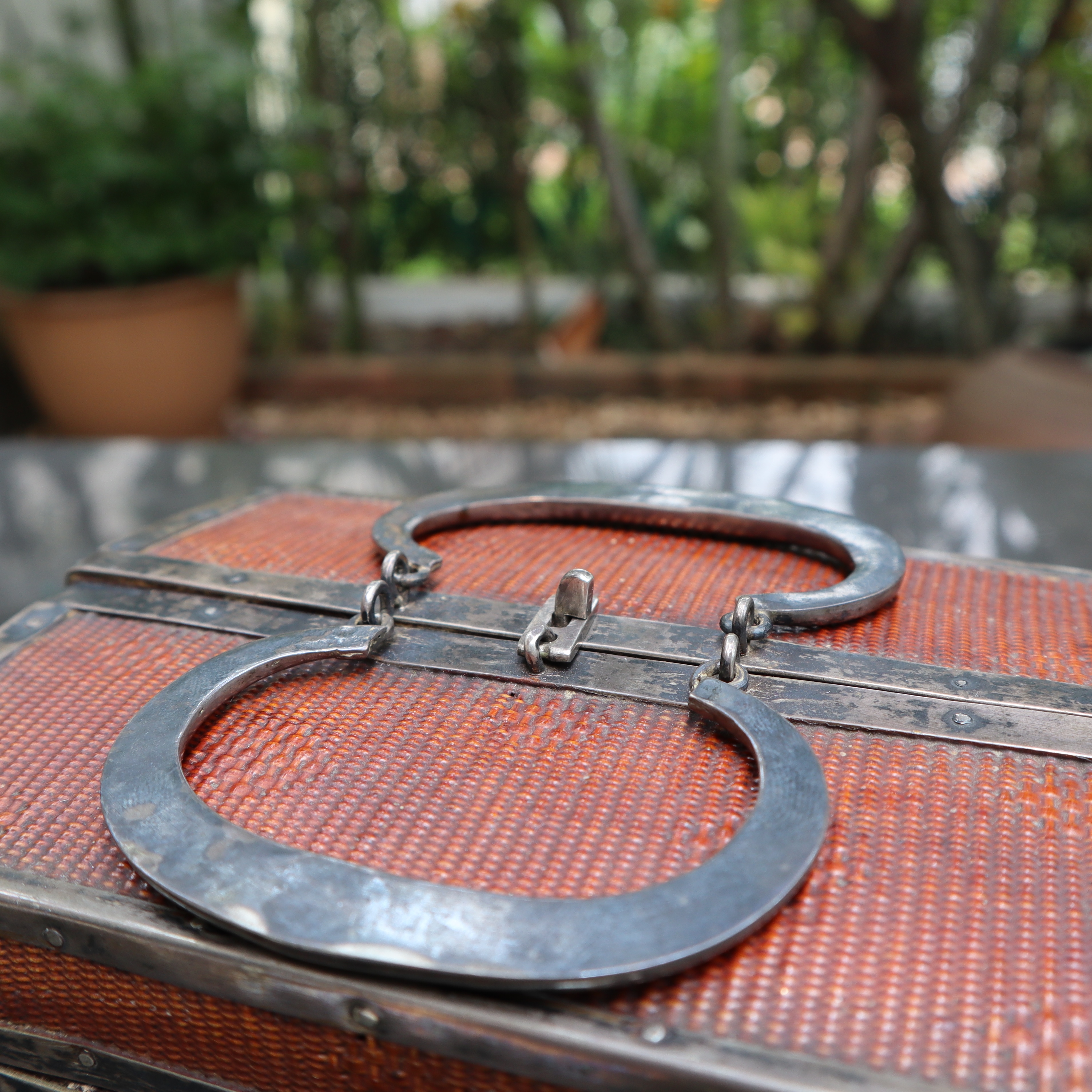 SI295 กระเป๋าย่านลิเภาเลี่ยมเงินบุกไม้ ขนาดกว้าง 3.8 นิ้ว ยาว 5.7 นิ้ว สูง 3 นิ้ว