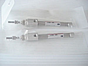 CJ2B6-30R SMC Cylinder