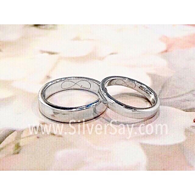 แหวนคู่รัก-แหวนเกลี้ยงทรงโมเดิร์น สลักชื่อ Love ในสัญลักษณ์อินฟินิตี้ Infinity เงินแท้ 925 ชุบทองคำขาว