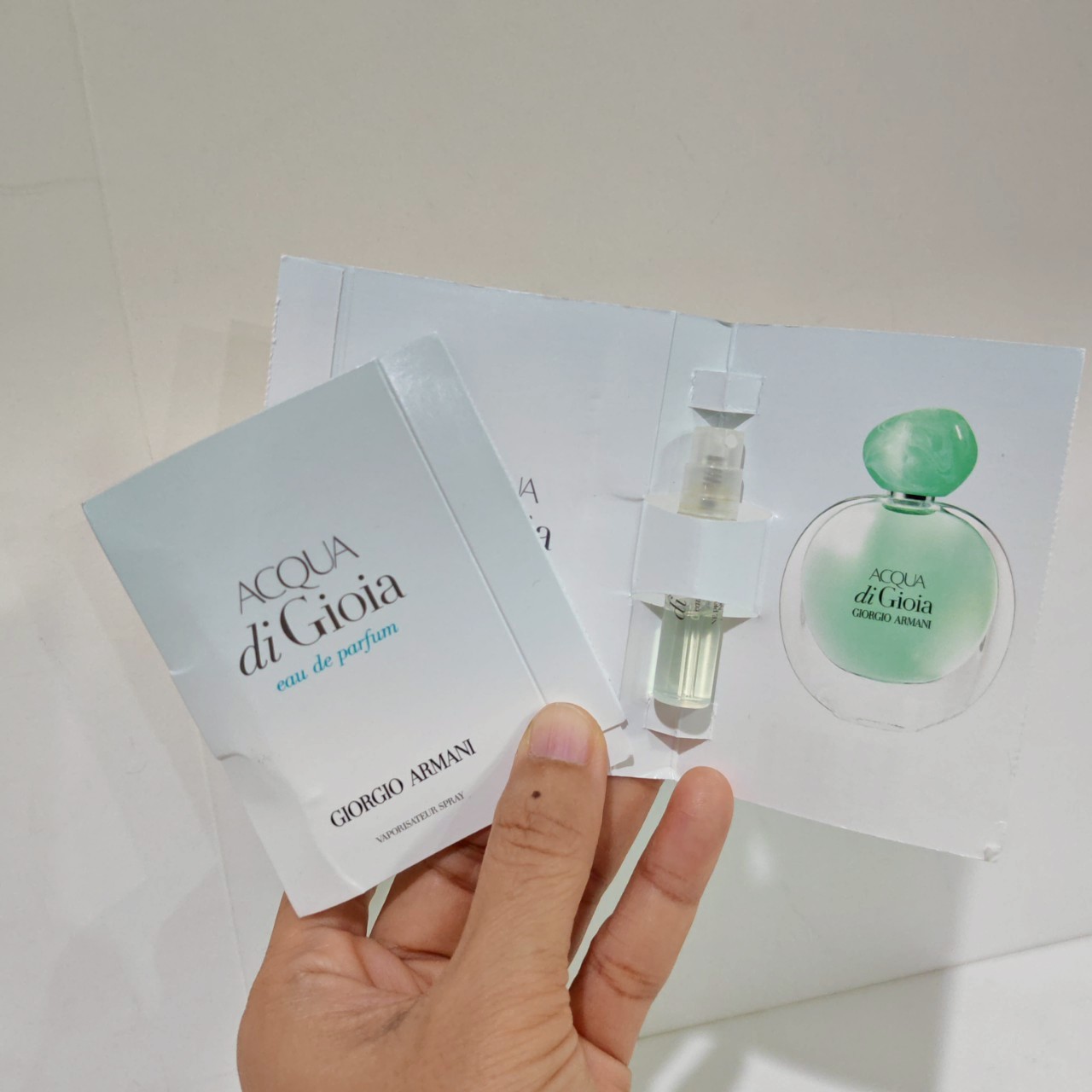 น้ำหอมไวออลหลอดทดลอง Giorgio Armani Acqua Di Gio Gioia EDP 1.2ml Spray Sample Vial แบบหลอดทดลอง น้ำหอมไวออลแบบหลอด