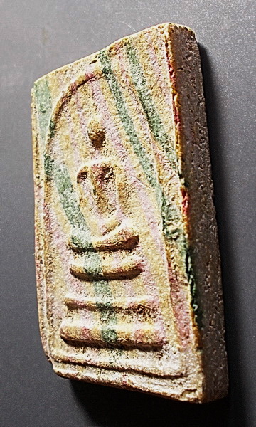 สมเด็จสายรุ้ง วัดศีลขันธ์ อ่างทอง พิมพ์ใหญ่ ออกปี พ.ศ.2513 หลังยันต์นูน เจ้าคุณนรฯ ปลุกเสก