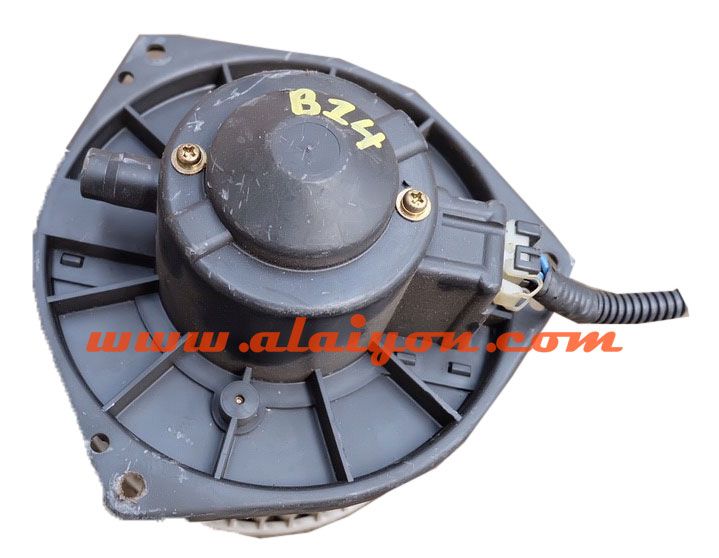 พัดลมตู้แอร์ nissan b14