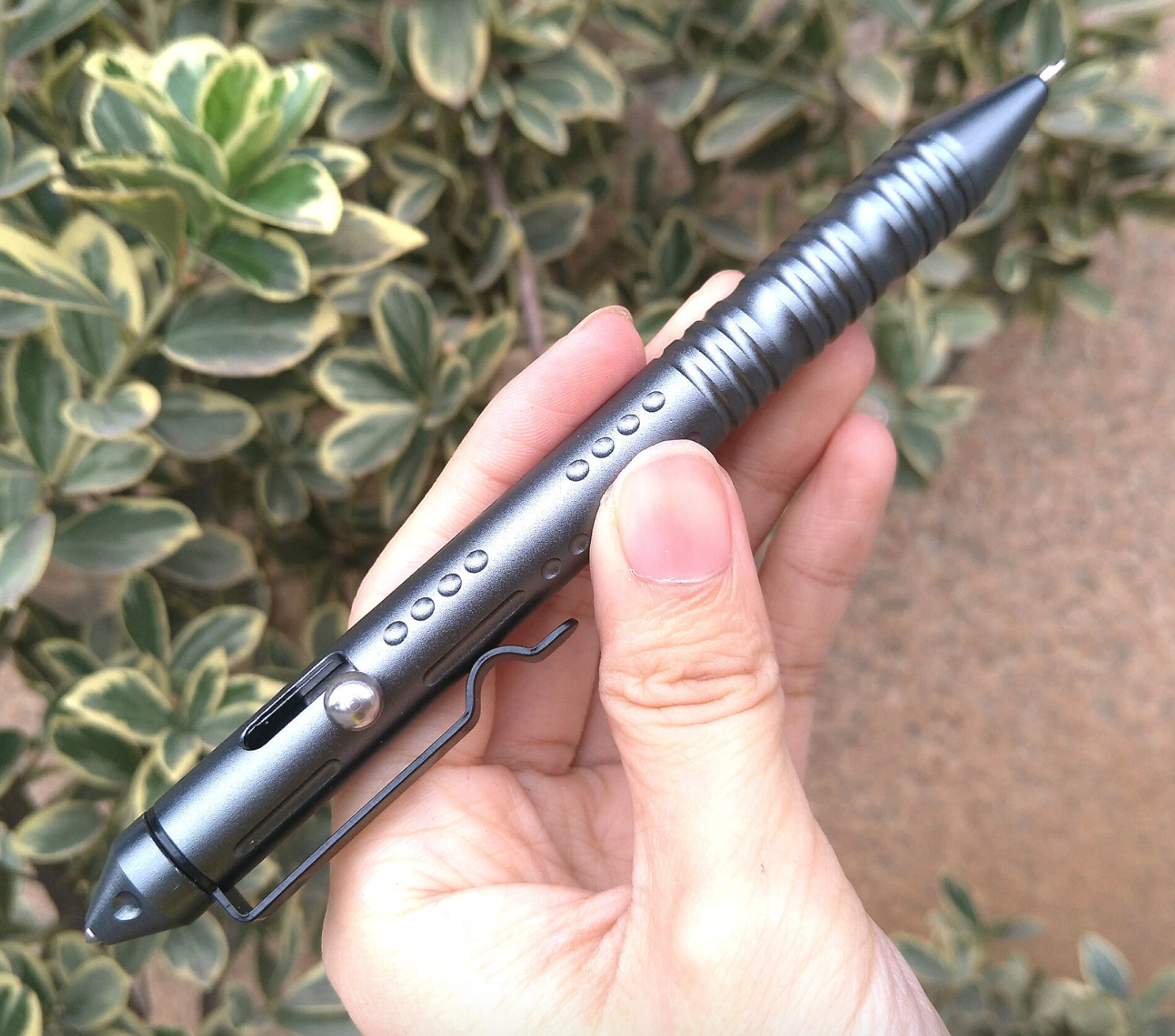 pen tactical V.2 แบบลูกเลื่อน (ปากกาต่อสู้)