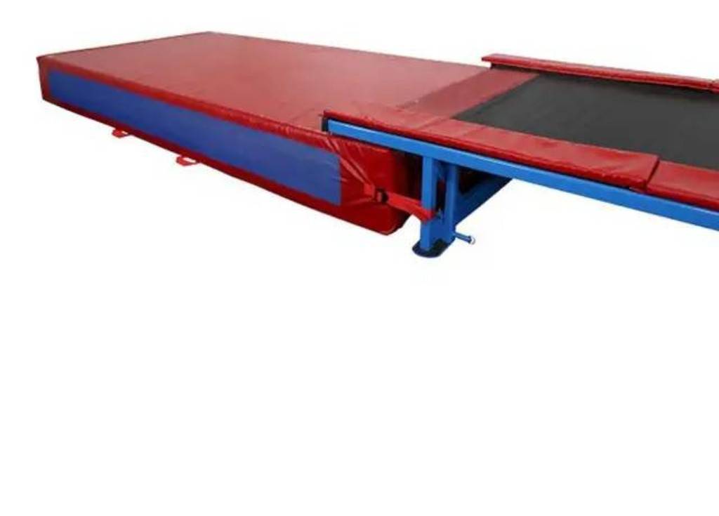 เบาะกันกระแทก เบาะยิมนาสติก พร้อมบาร์เหล็ก 150x240x10cm ราคา11,500