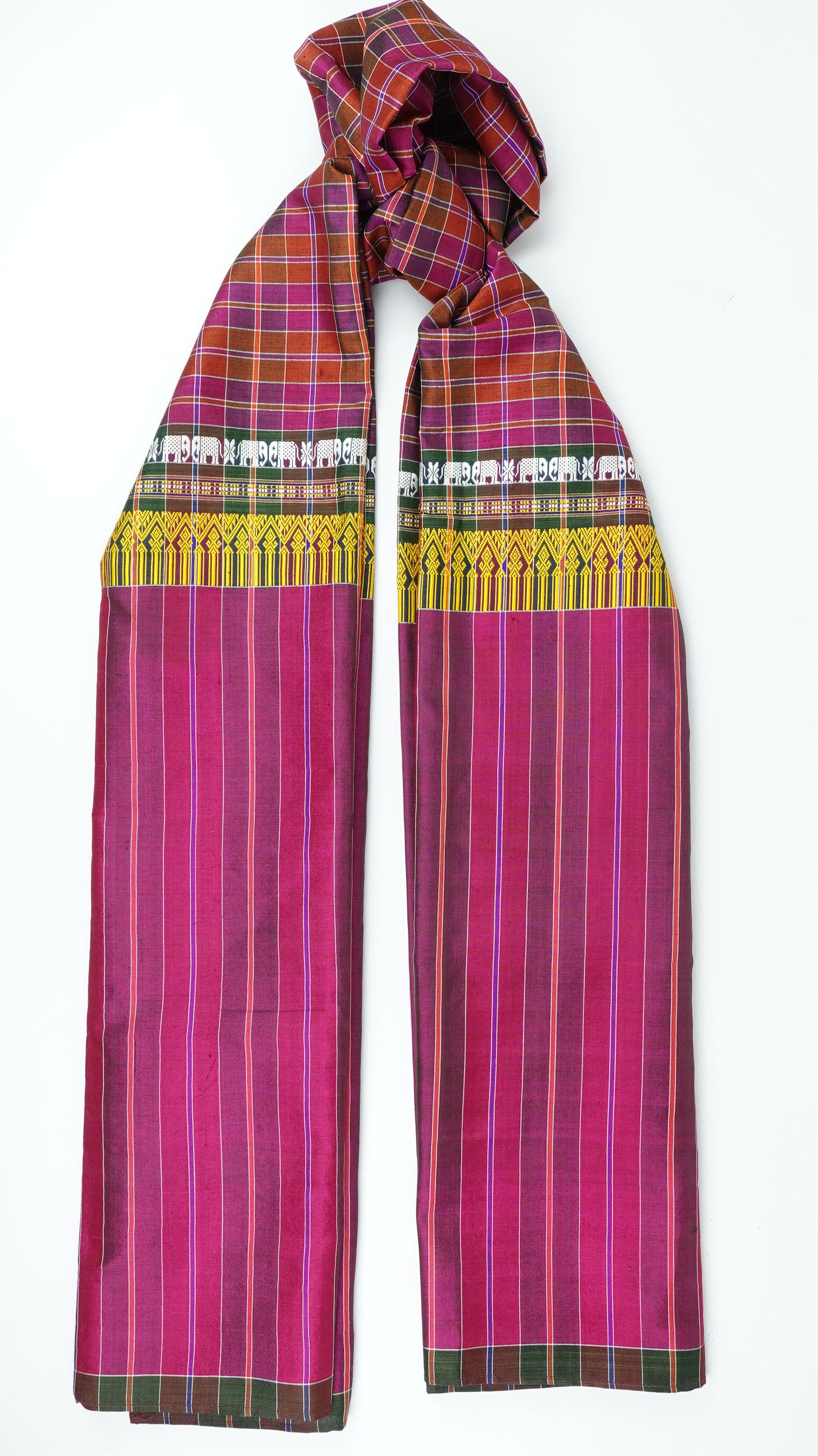 ผ้าขาวม้า ผ้าไหม ไหมแท้ ขนาด 63x200cm ขิดลายช้าง สีชมพู รหัส R4E-ME-01086811