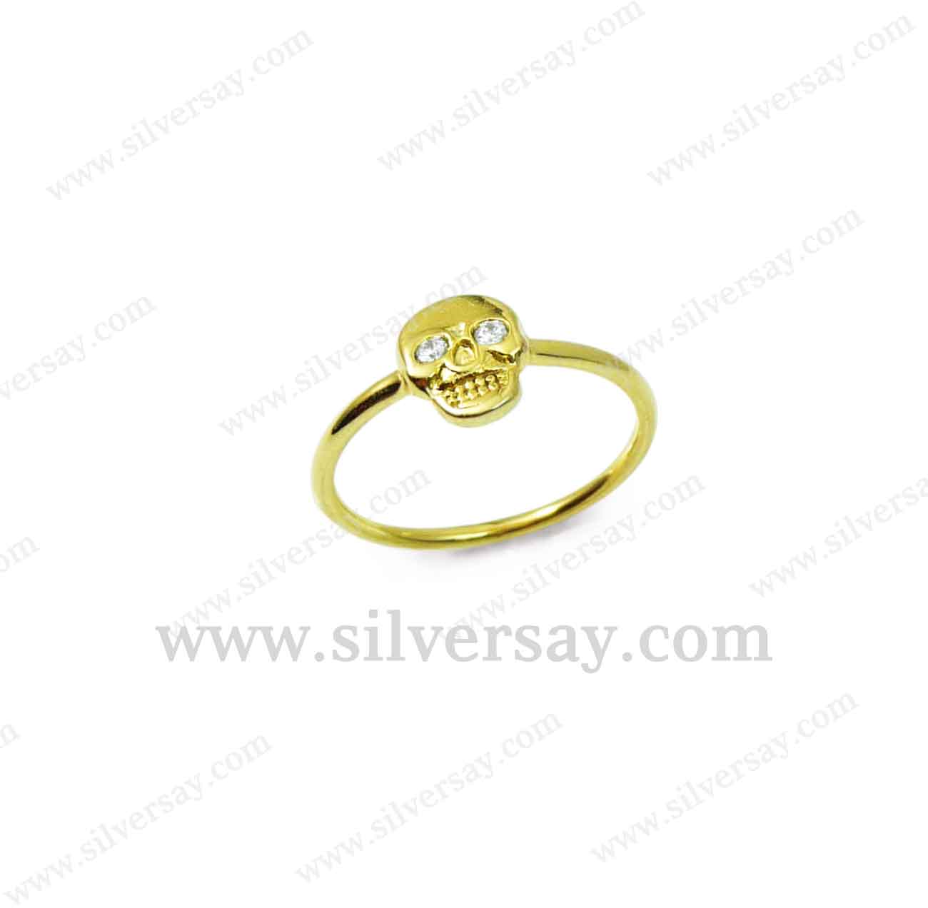 แหวนหัวกระโหลก ตาฝังเพชรสวิส/สีทองคำ22k