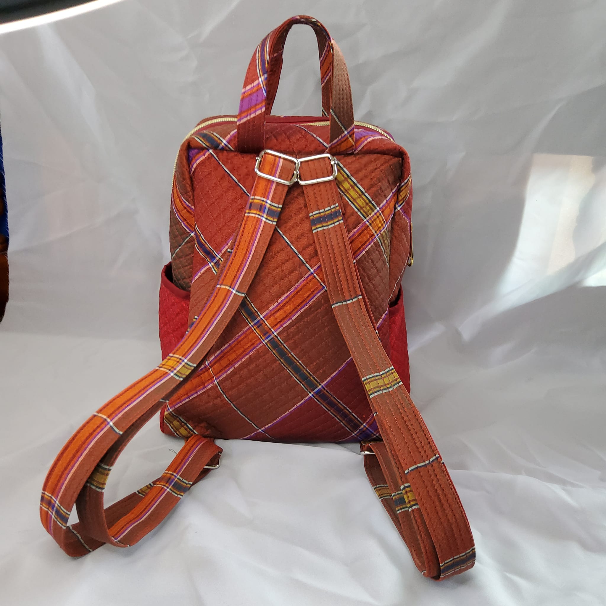 สั่งตัด กระเป๋าเป้สะพายหลัง ขนาด 12x9.5 (ไม่รวมผ้า) รหัส CUT-GO-23-0925661