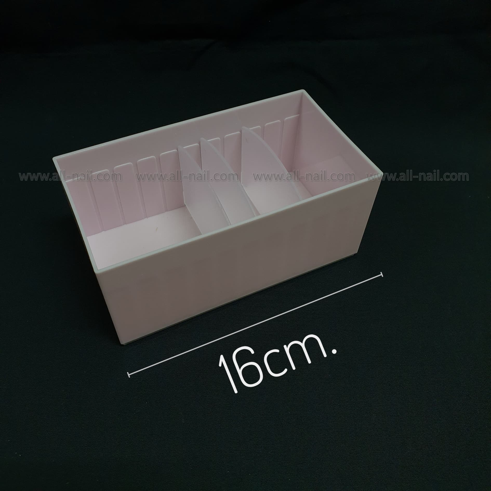 กล่องใส่อุปกรณ์ สามารถปรับขนาดช่องเองได้