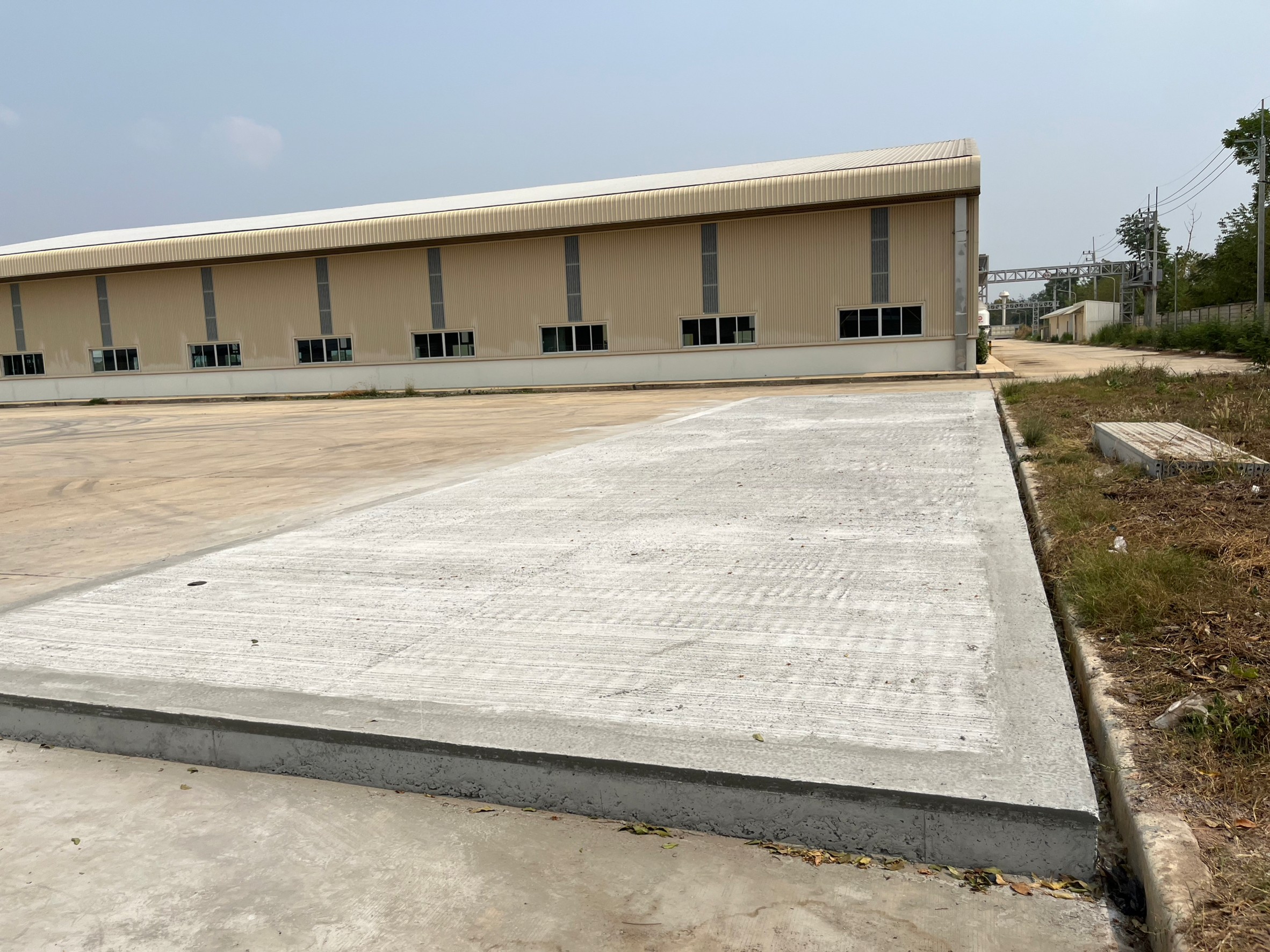 ออฟฟิศสำเร็จรูป บริษัทเหลียงซิ ขนาด5.00x20.00x4.50 เมตร